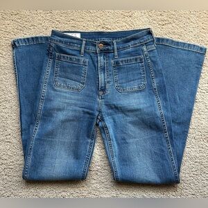 GAP High Rise 70’s Flare Jean- 27P